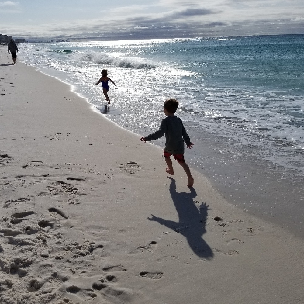 Meet your Posher, Sarah.